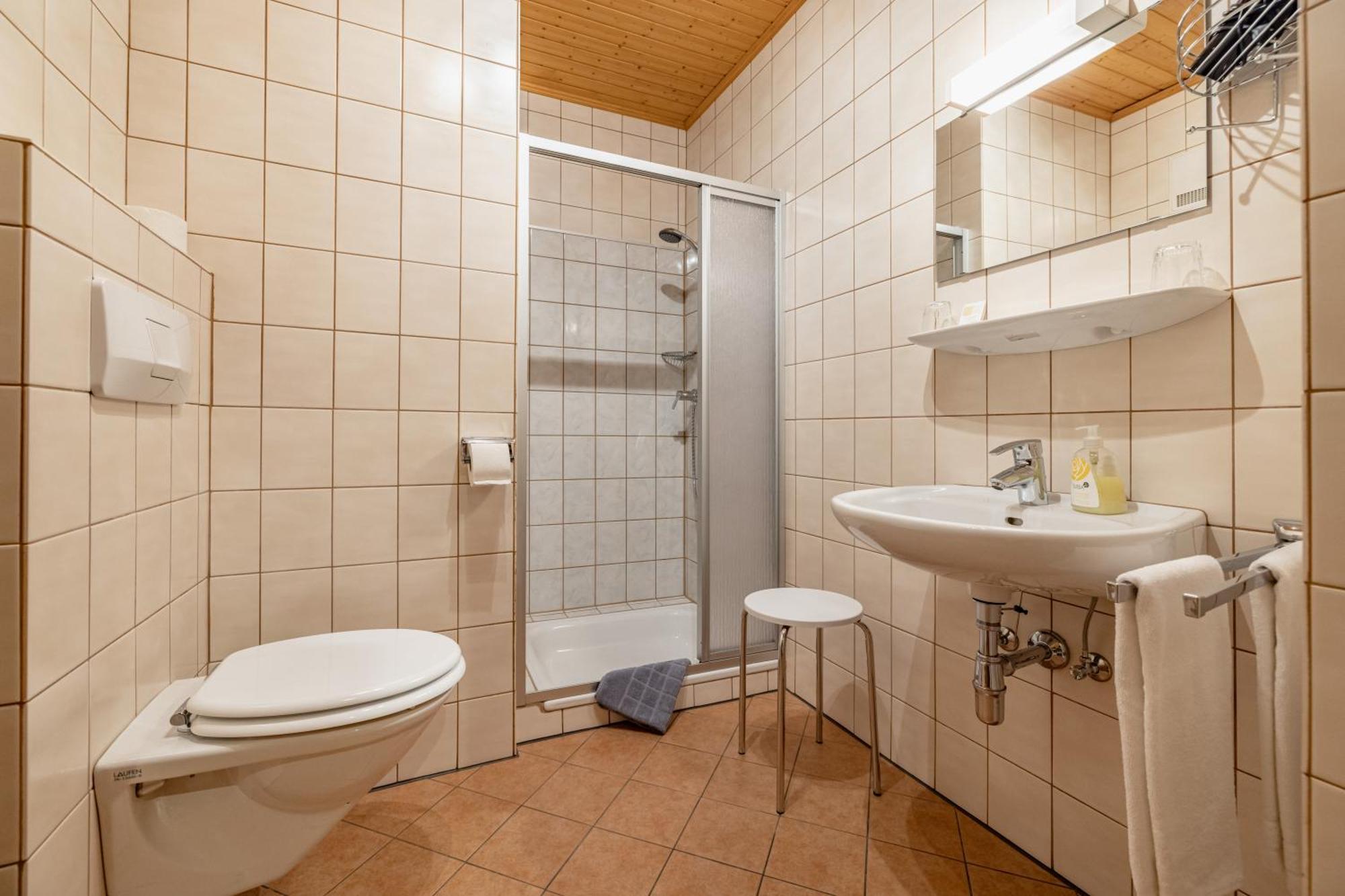 Gaestehaus Eder Tröpolach Kamer foto